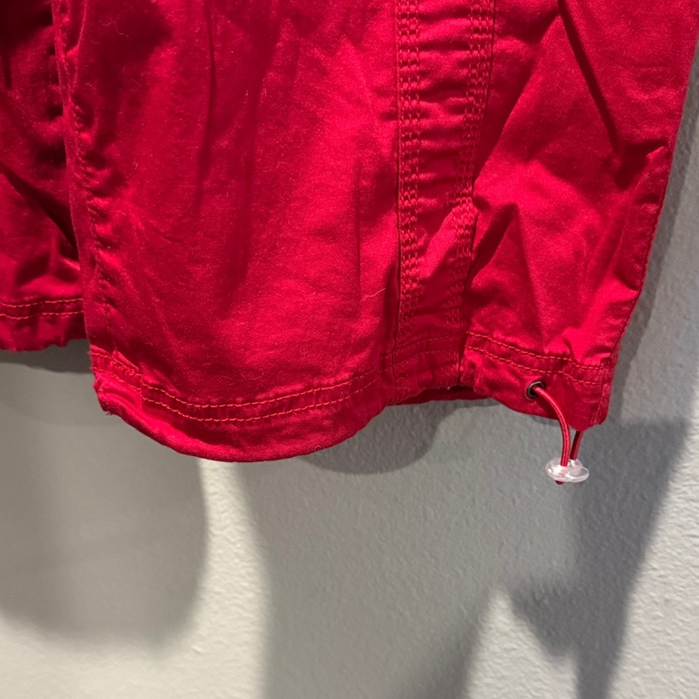 Style & Co Women’s Red Cargo Capri Pants 16 - Picture 2 of 4